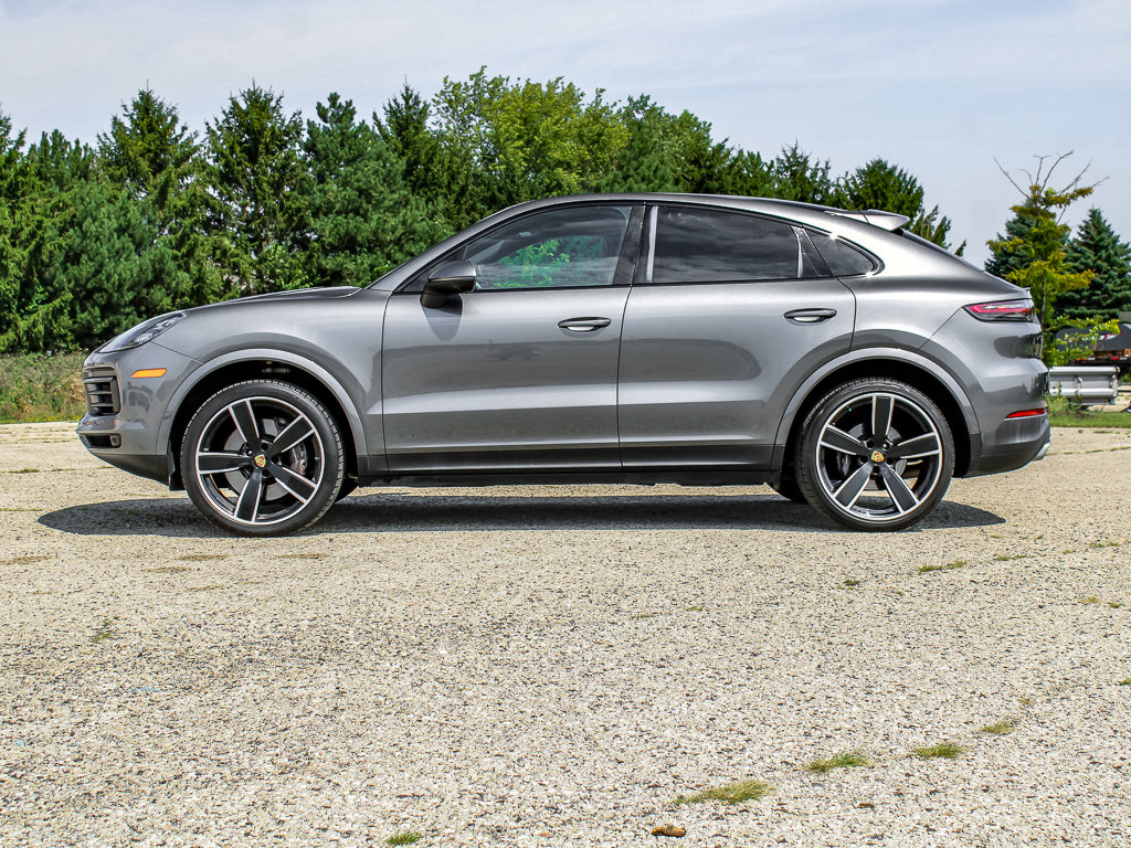 Used 2021 Porsche Cayenne Coupe AWD/4WD image 4