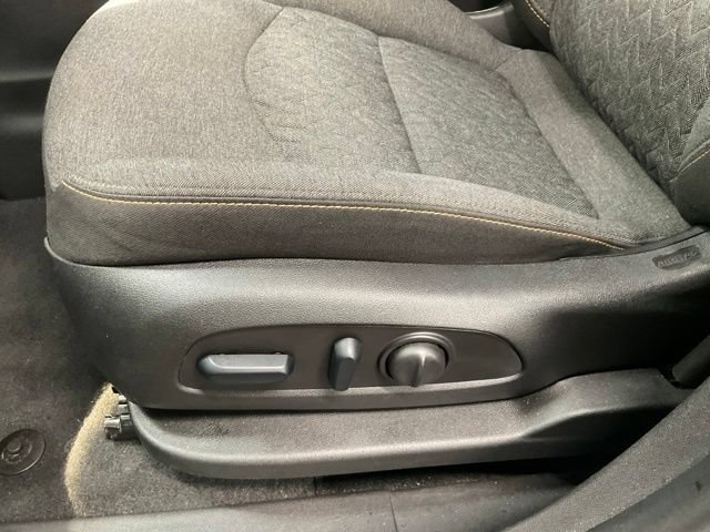 Used 2024 Chevrolet Equinox LT AWD/4WD image 31