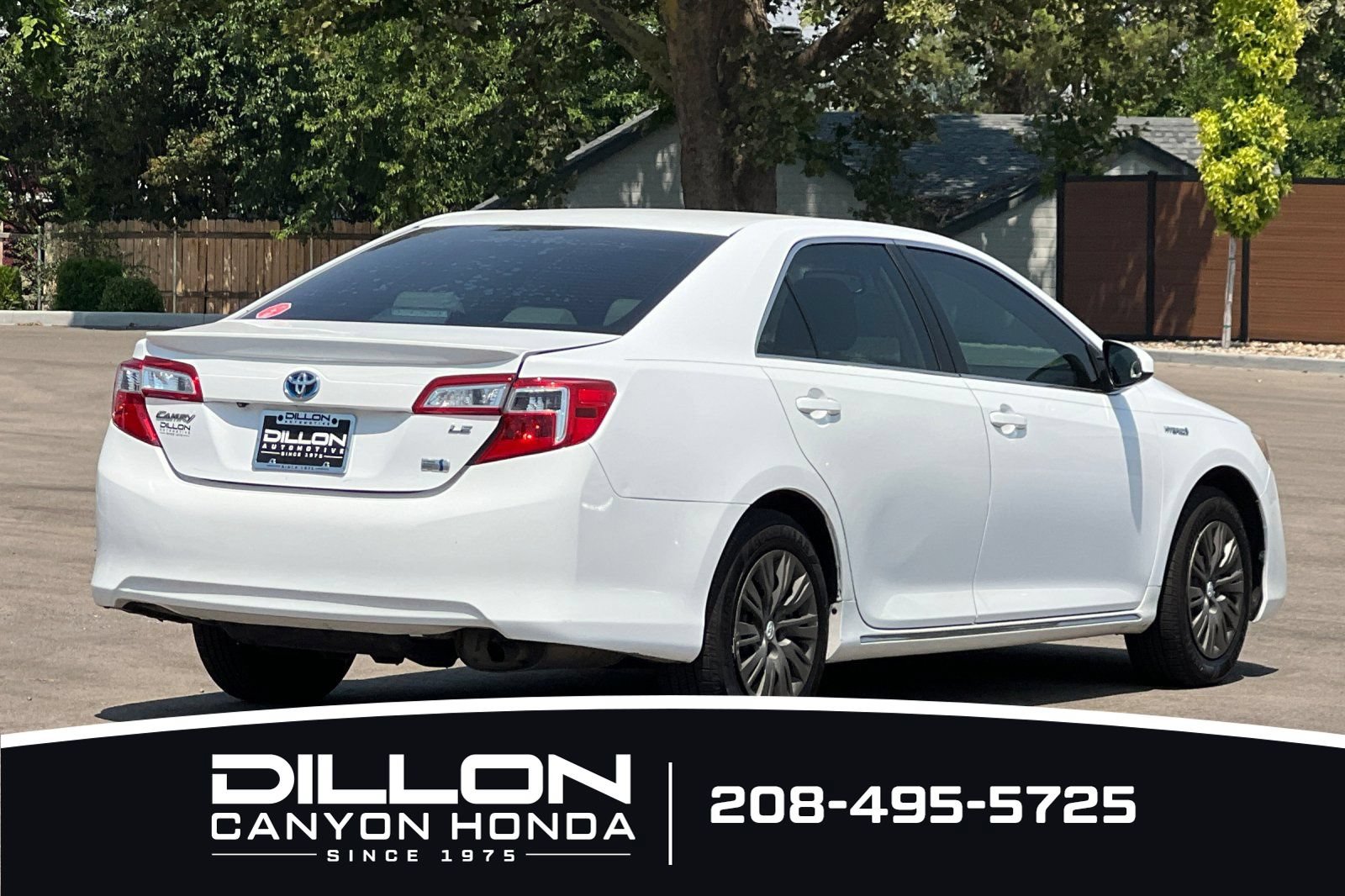 Used 2014 Toyota Camry LE FWD image 4