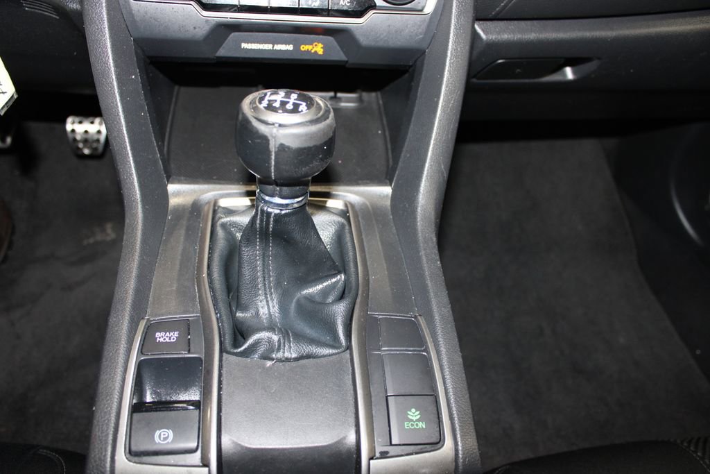 Used 2018 Honda Civic Sport image 24