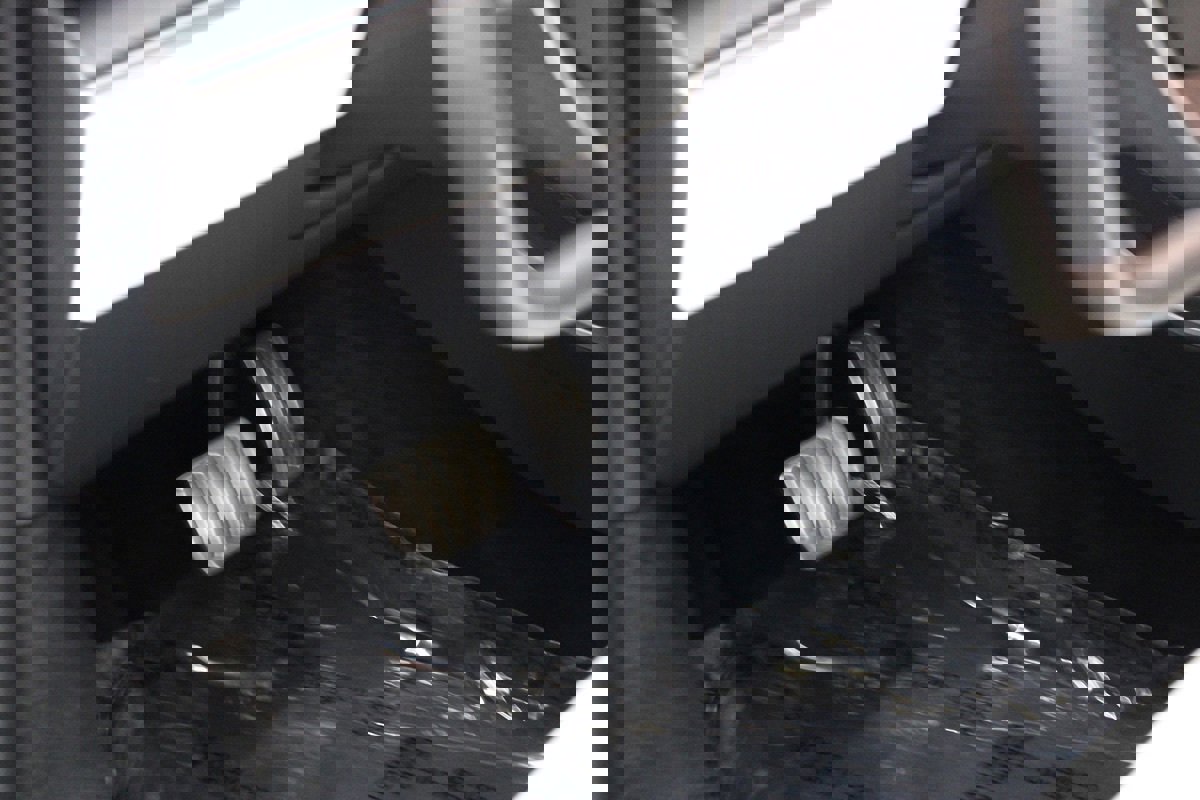 Used 2022 Tesla Model S Plaid image 17