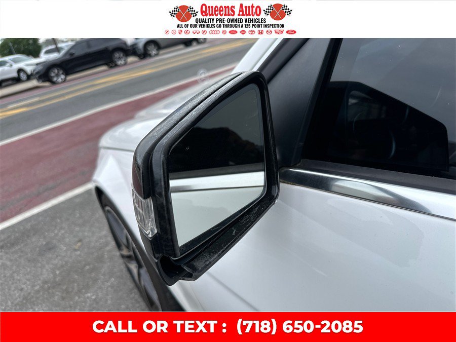 Used 2014 Mercedes-Benz C 300 4MATIC Sedan image 34