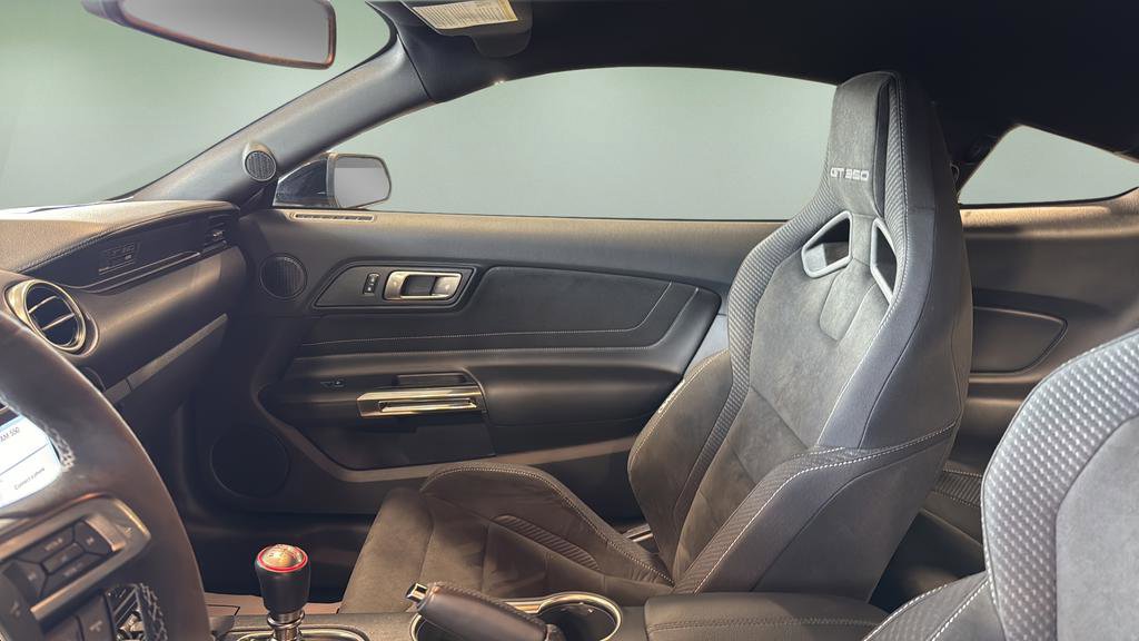 Used 2017 Ford Mustang Shelby GT350 w/ Electronics Package image 5