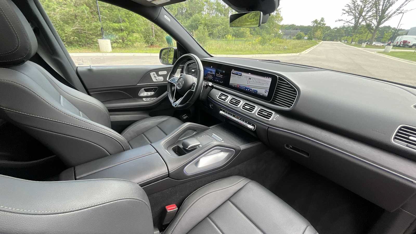 Certified 2025 Mercedes-Benz GLE 450e 4MATIC image 10