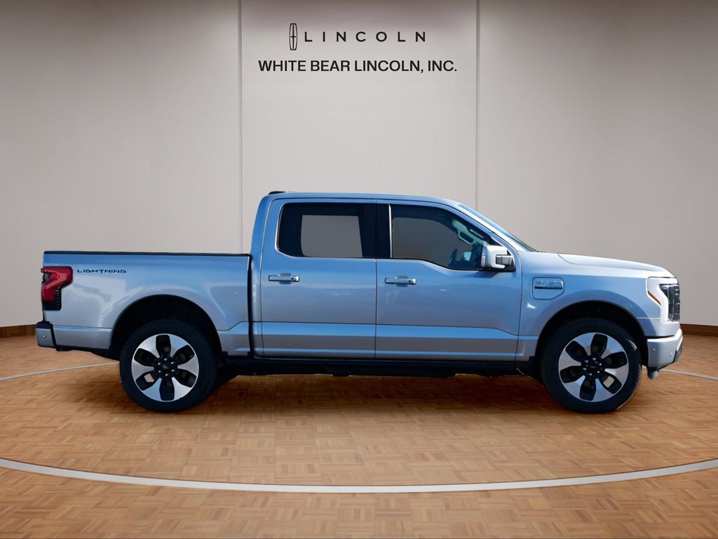 Used 2023 Ford F150 Lightning Platinum image 4