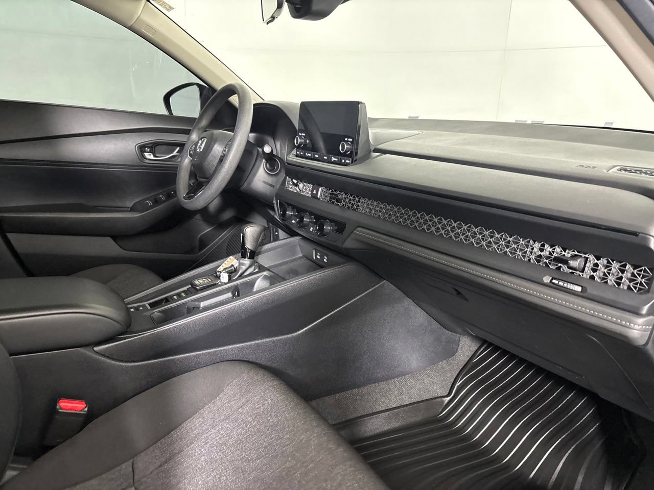 Used 2024 Honda Accord LX image 29