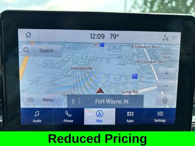 Used 2021 Ford Explorer XLT w/ Equipment Group 202A AWD/4WD image 26