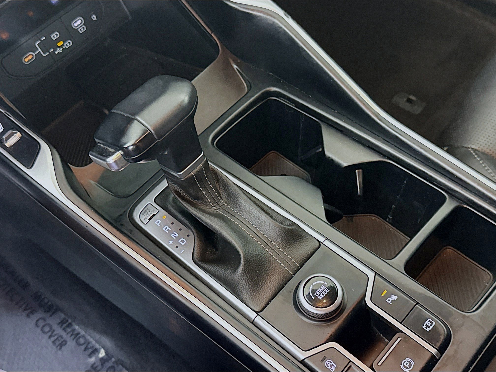 Used 2024 Kia Sorento S image 20