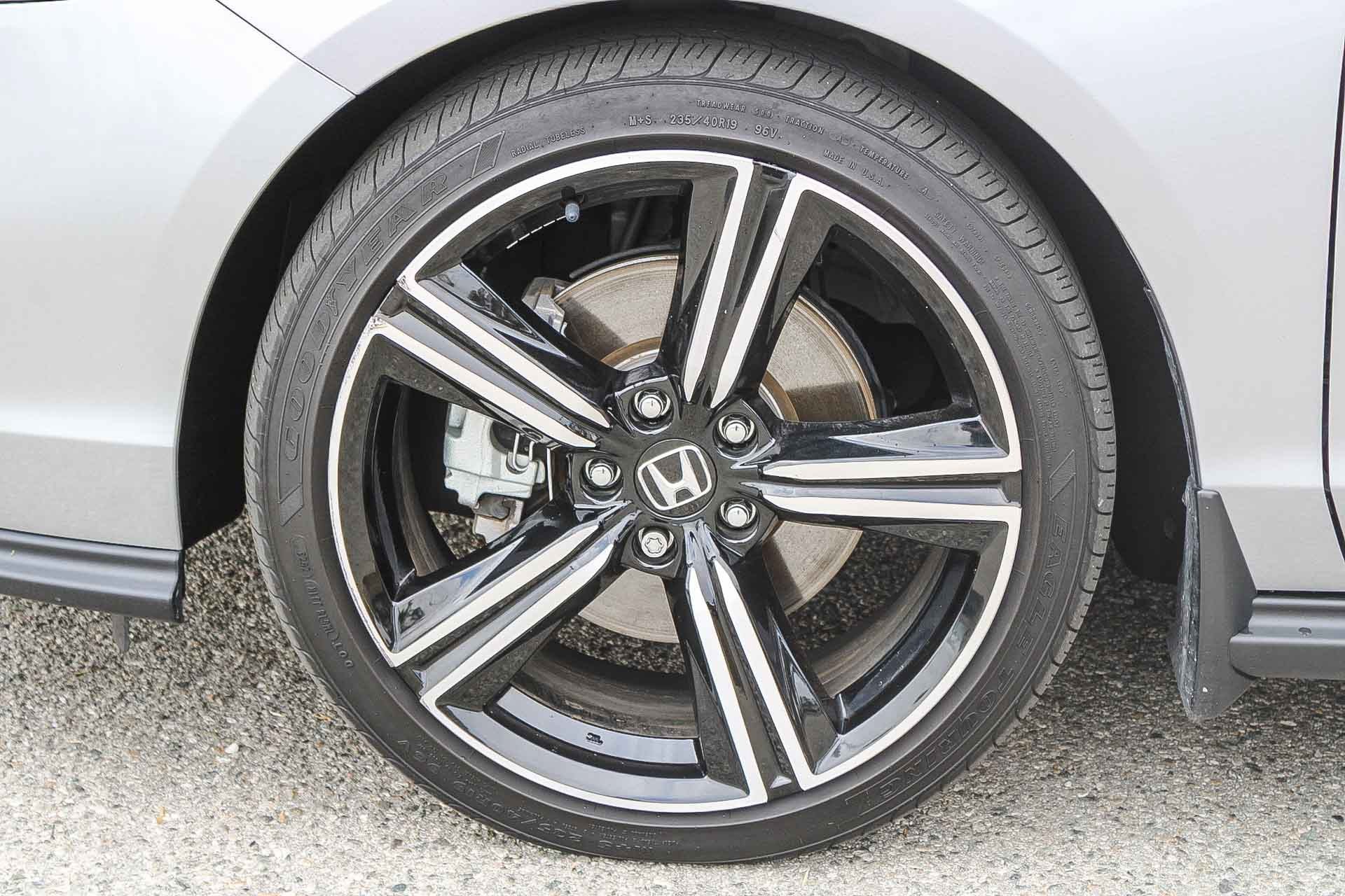 Used 2023 Honda Accord Sport image 13