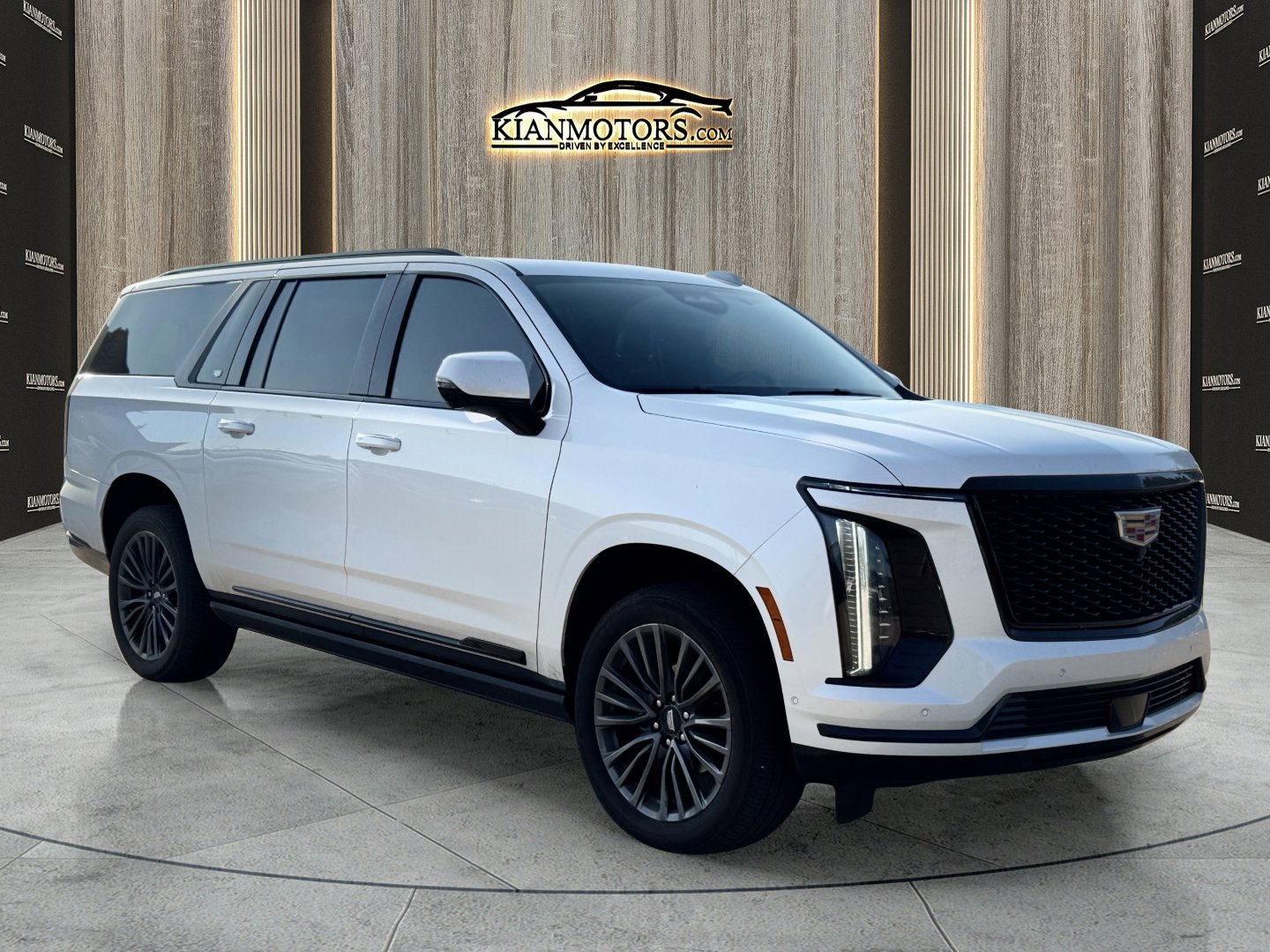 Used 2025 Cadillac Escalade ESV Sport Platinum