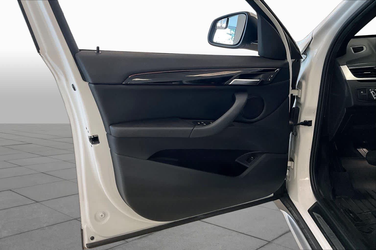 Used 2019 BMW X1 sDrive28i w/ Convenience Package FWD image 20