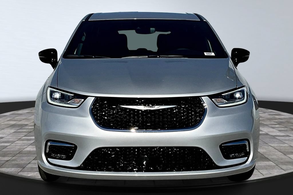 New 2026 Chrysler Pacifica Select FWD image 19