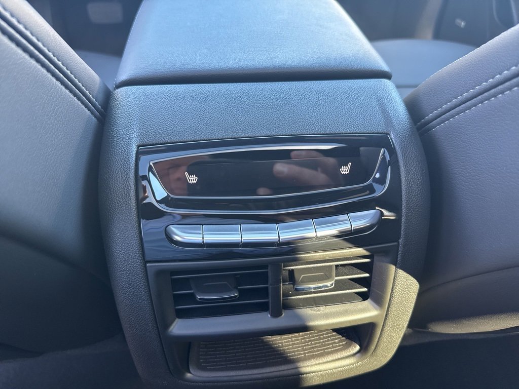 Certified 2025 Cadillac XT5 Premium Luxury image 18