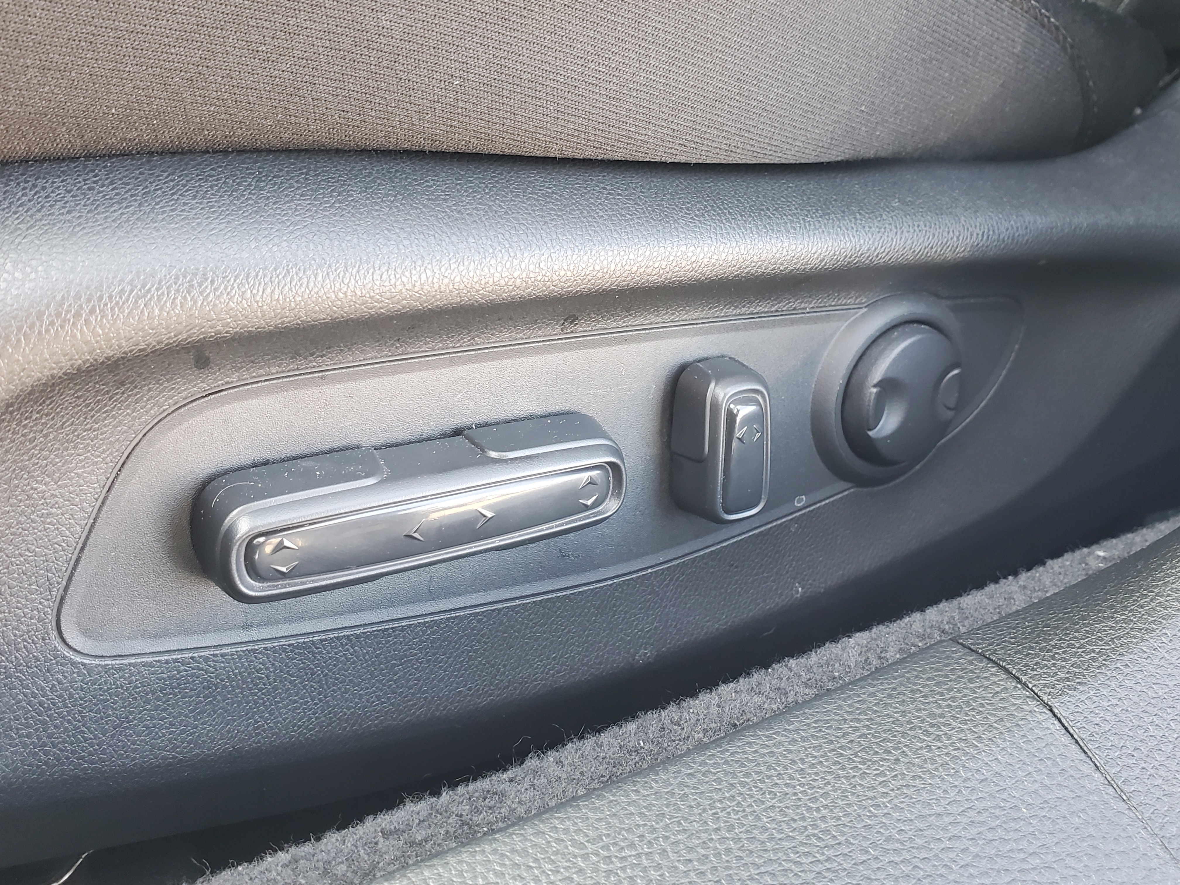 Certified 2024 Honda Accord EX image 13