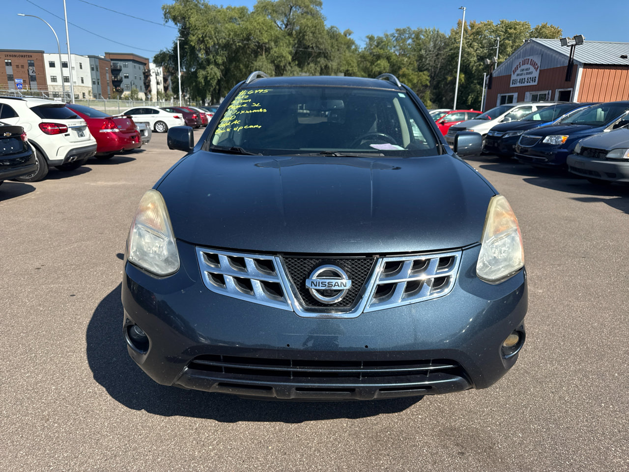 Used 2012 Nissan Rogue SL image 2