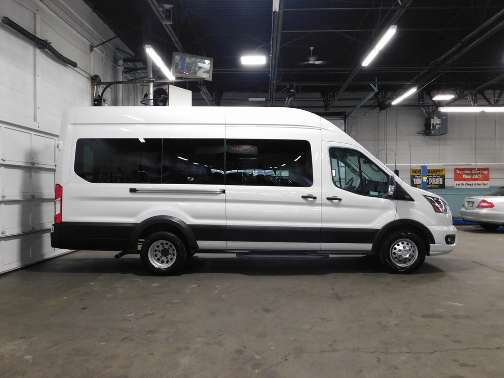 Used 2023 Ford Transit 350 XLT image 6