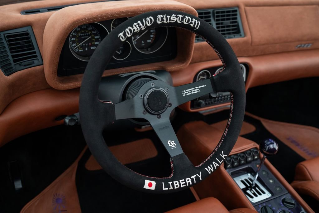 Used 1997 Ferrari F355 Spider RWD image 13