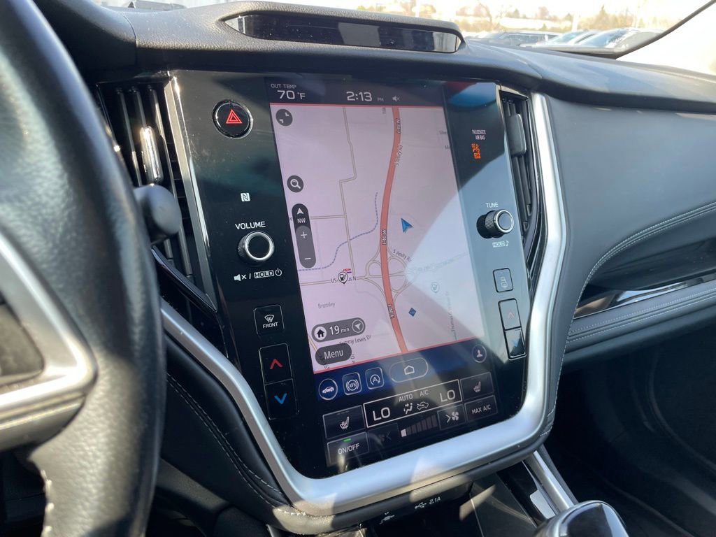 Used 2022 Subaru Outback Limited image 16