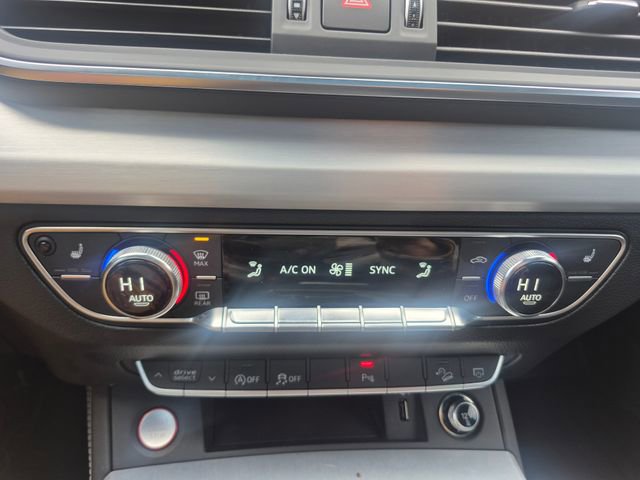 Used 2020 Audi SQ5 Premium Plus w/ Premium Plus Package image 23