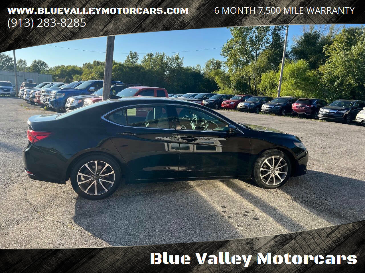 Used 2017 Acura TLX V6 FWD image 3