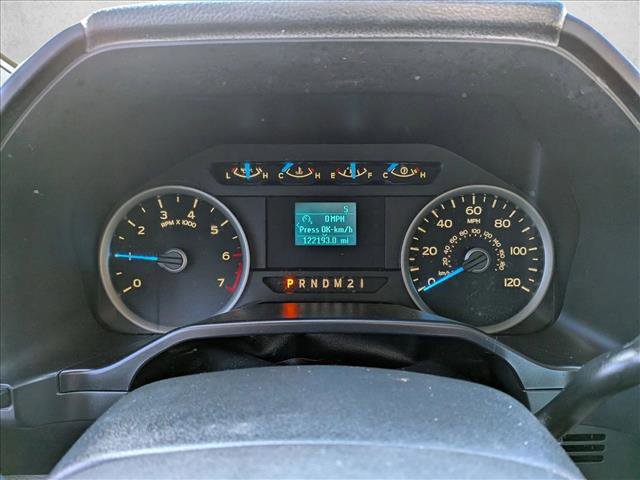 Used 2015 Ford F150 XLT image 12