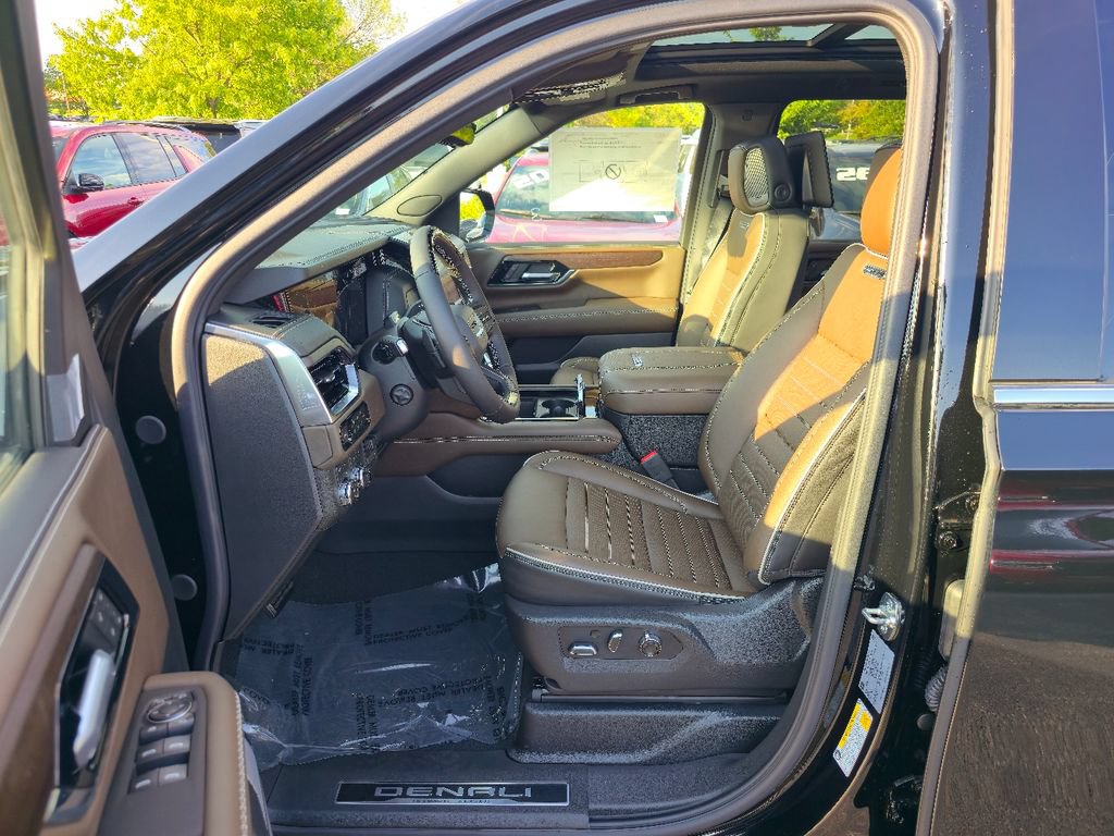 New 2026 GMC Yukon XL Denali Ultimate AWD/4WD image 22