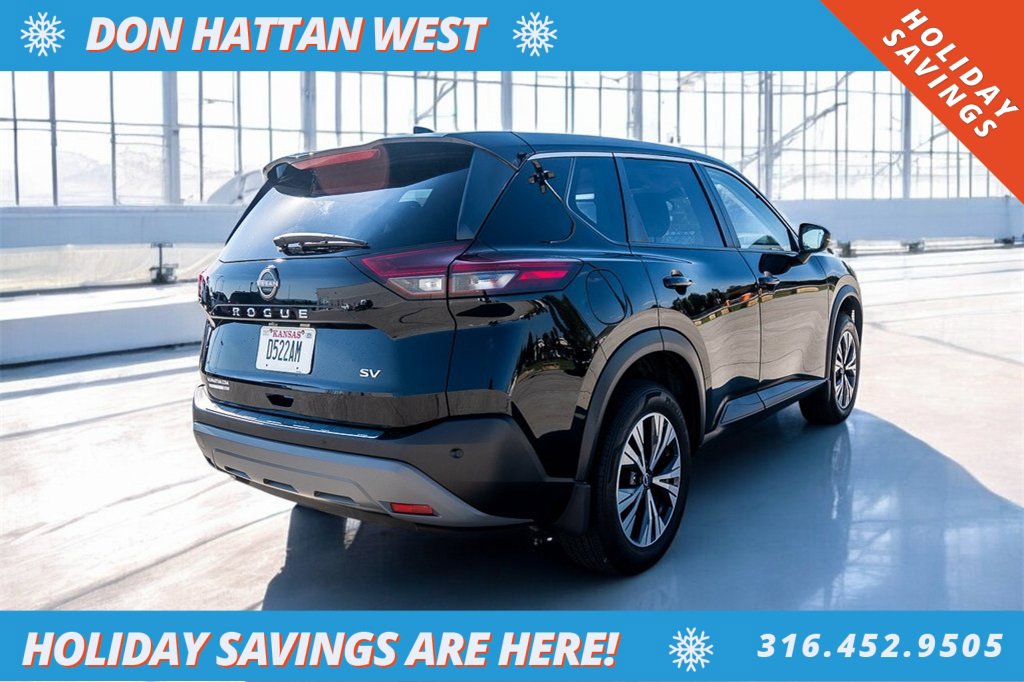 Used 2023 Nissan Rogue SV image 30
