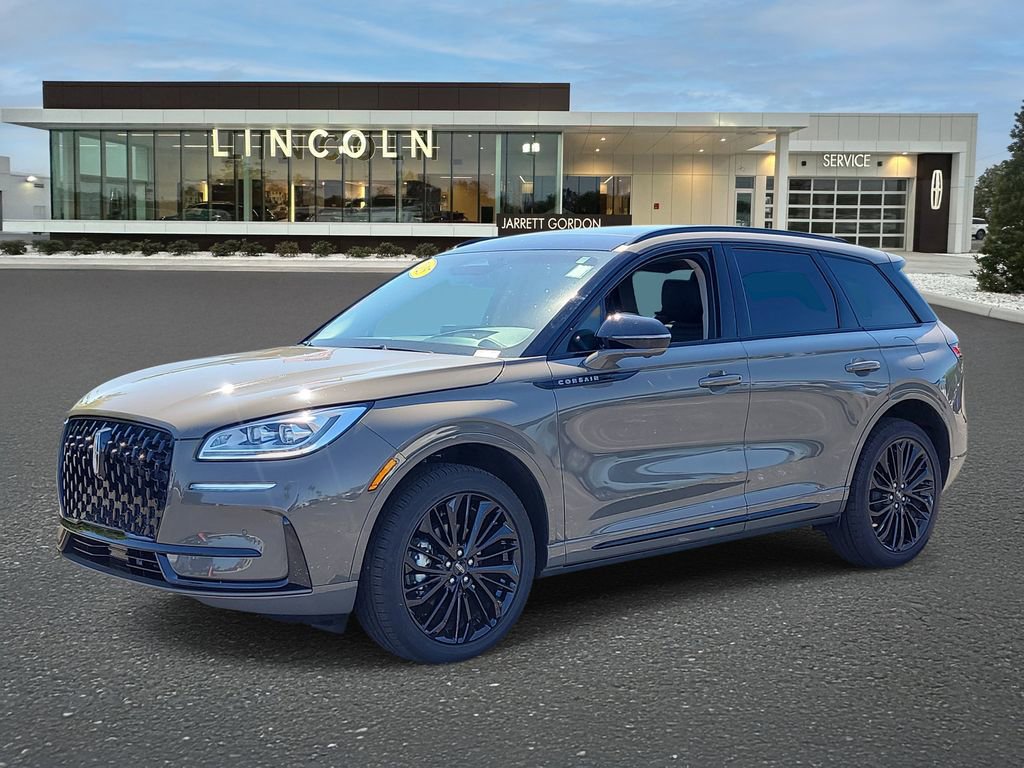 Used 2025 Lincoln Corsair Reserve w/ Equipment Group 202A image 2