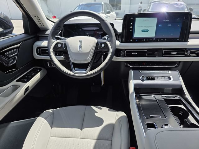 New 2026 Lincoln Aviator 2WD image 6