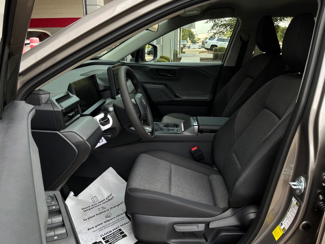 Used 2026 Toyota RAV4 LE AWD/4WD image 11