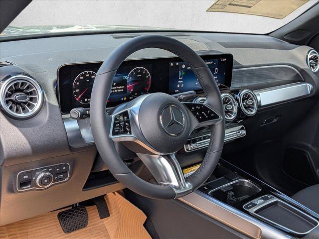 New 2026 Mercedes-Benz GLB 250 4MATIC video 3