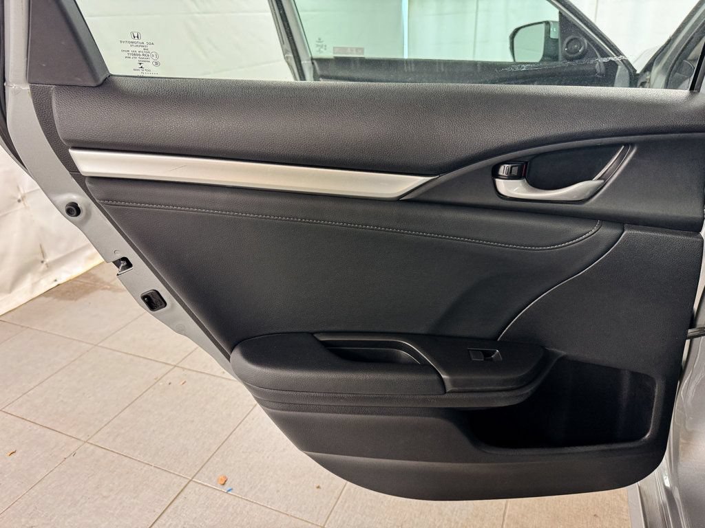 Used 2021 Honda Civic EX-L image 17