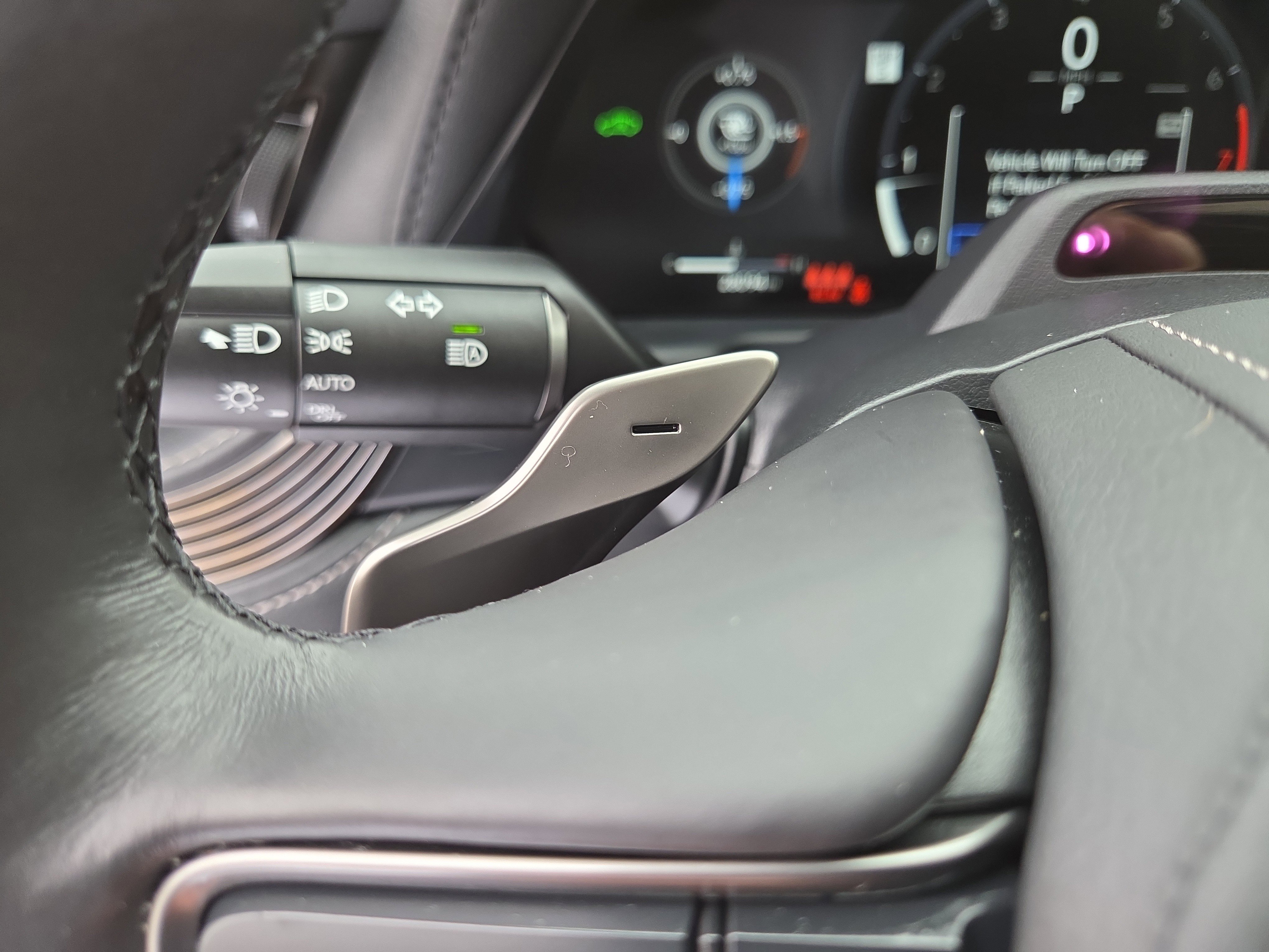 Used 2024 Lexus LS 500 AWD w/ Luxury Package image 32