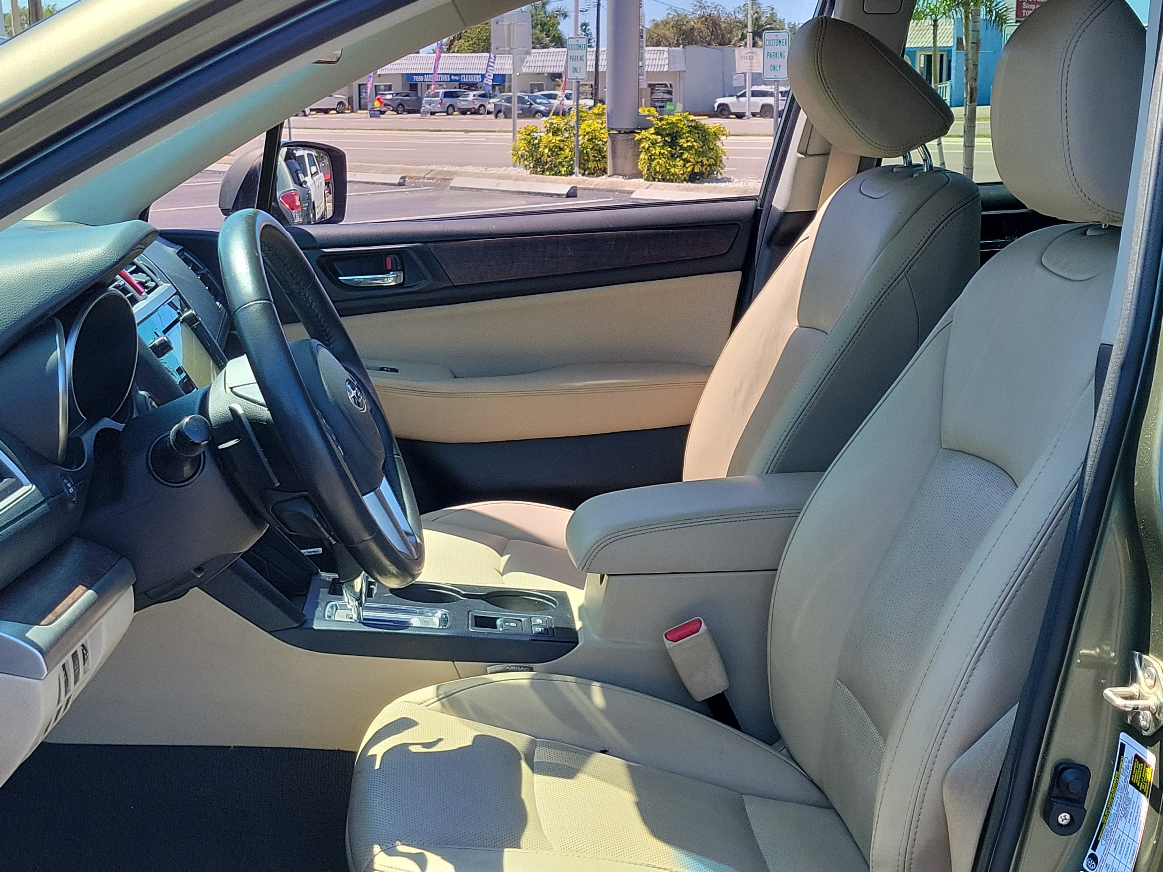Used 2017 Subaru Outback 2.5i Limited AWD/4WD image 22