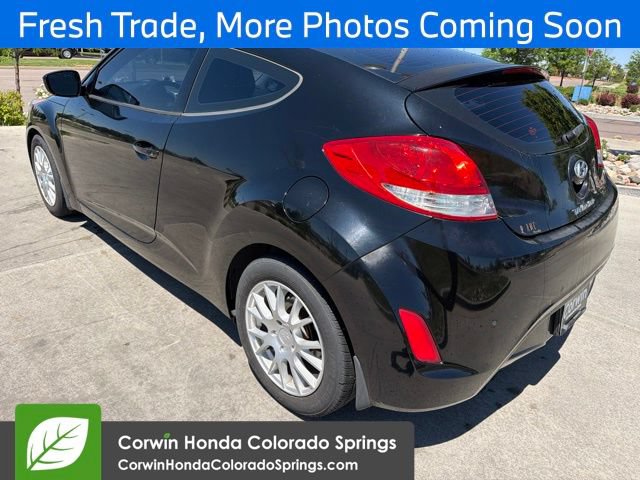 Used 2013 Hyundai Veloster w/ Tech Pkg FWD image 5