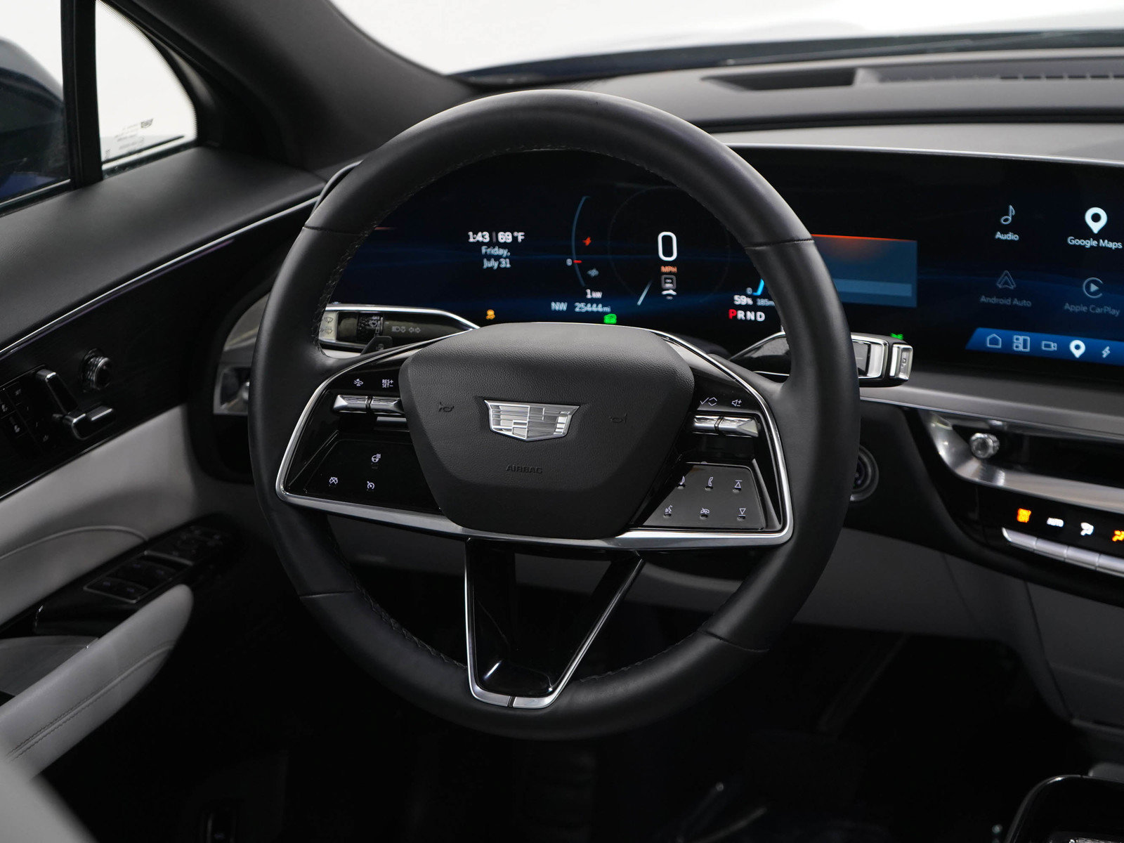 Used 2024 Cadillac Lyriq Sport w/ LPO, Floor Liner Package AWD/4WD image 13