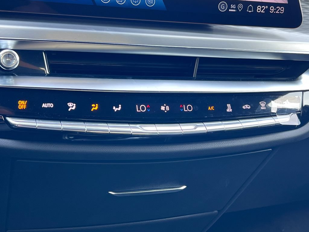 New 2026 Cadillac Lyriq Sport AWD/4WD image 24