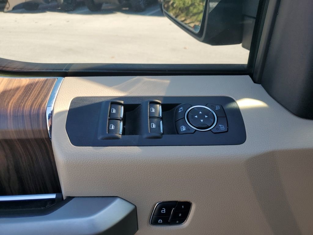 Used 2016 Ford F150 Lariat w/ Equipment Group 502A Luxury image 27