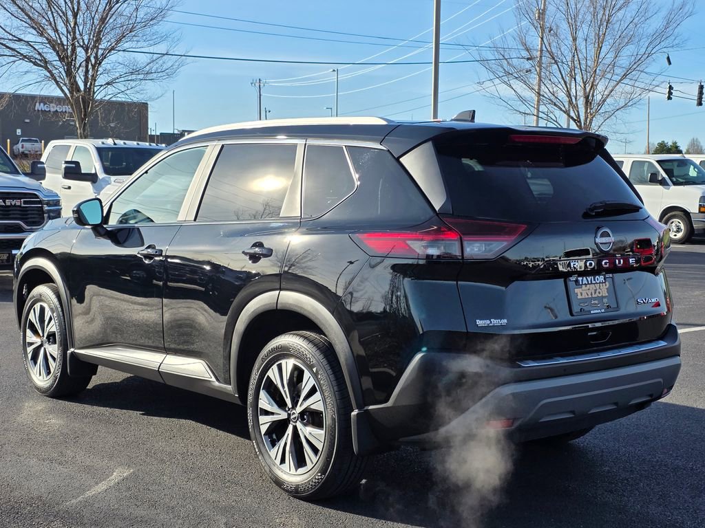 Used 2023 Nissan Rogue SV w/ SV Premium Package image 7
