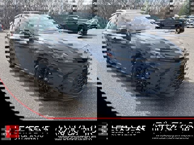 Used 2026 Toyota Camry SE w/ Multimedia Upgrade Package