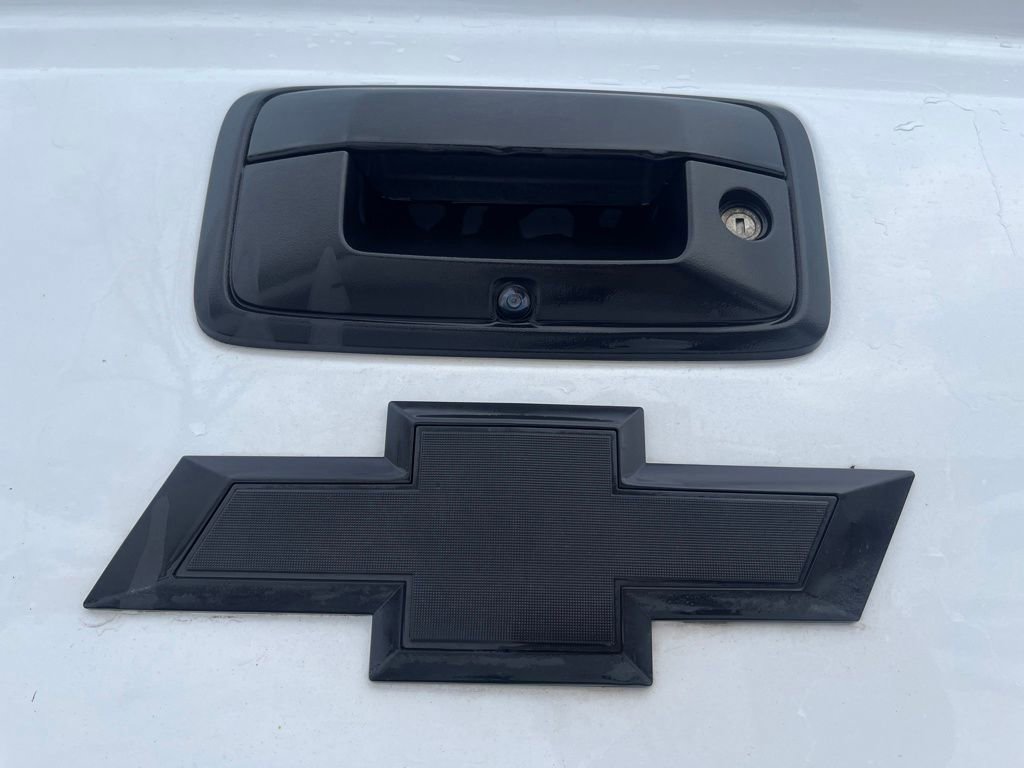 Used 2017 Chevrolet Silverado 1500 LT w/ All Star Edition image 9