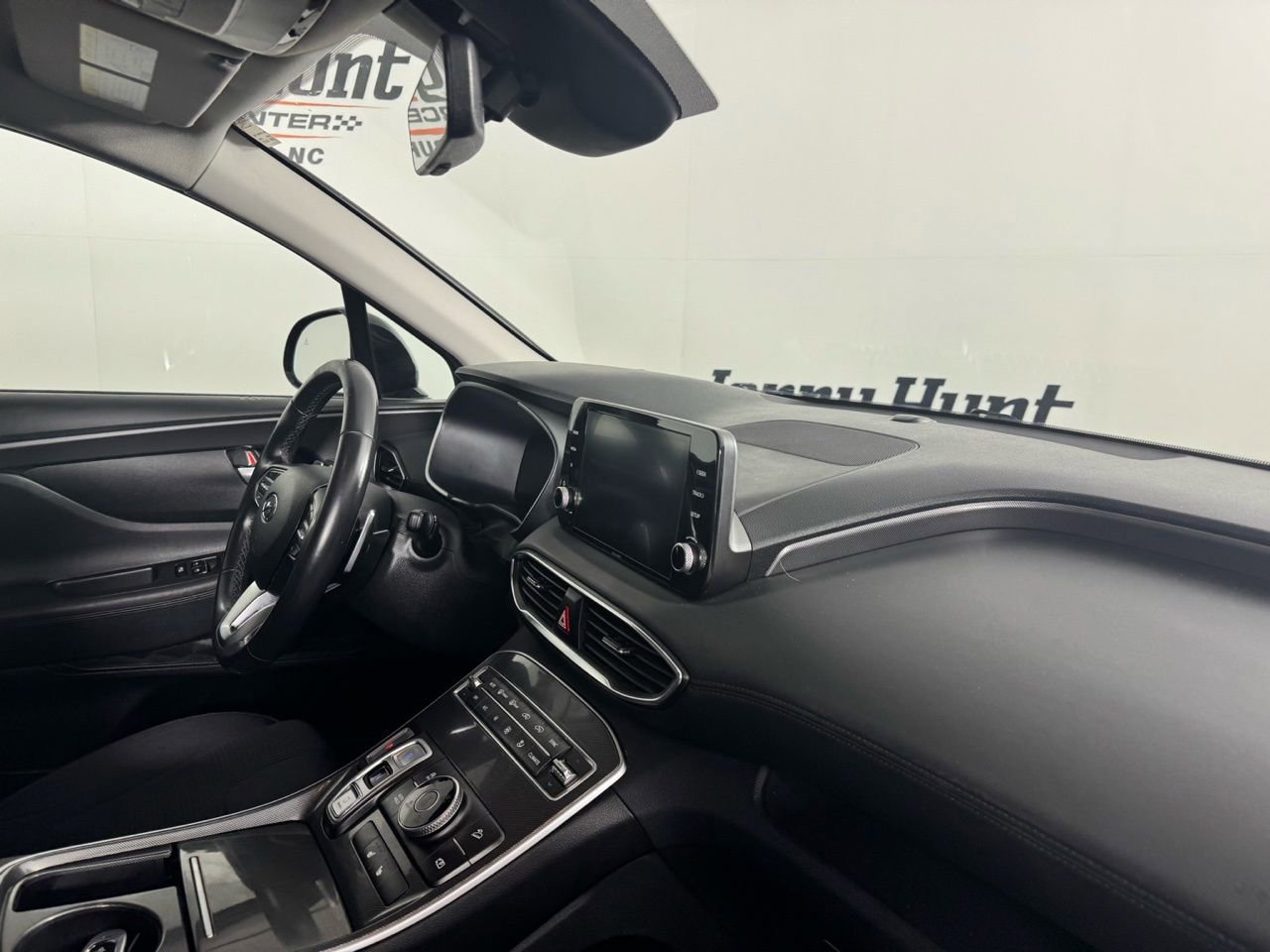 Used 2021 Hyundai Santa Fe SEL w/ Convenience Package image 28