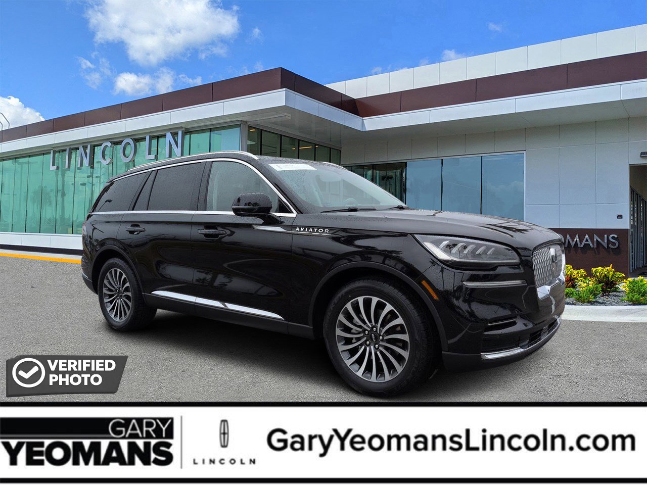 Certified 2023 Lincoln Aviator Reserve w/ Elements Package Plus image 1