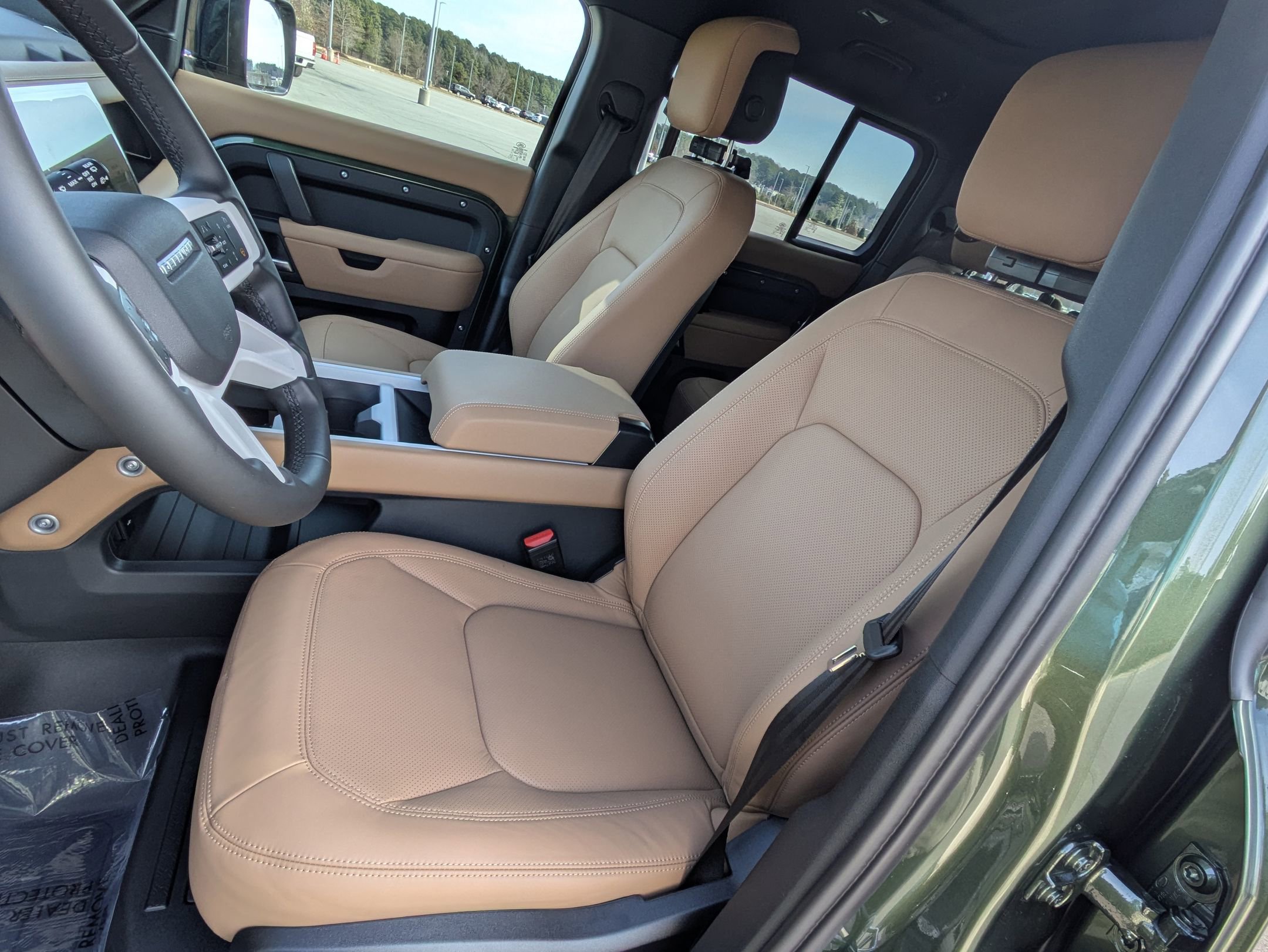 New 2026 Land Rover Defender 130 X-Dynamic SE image 20