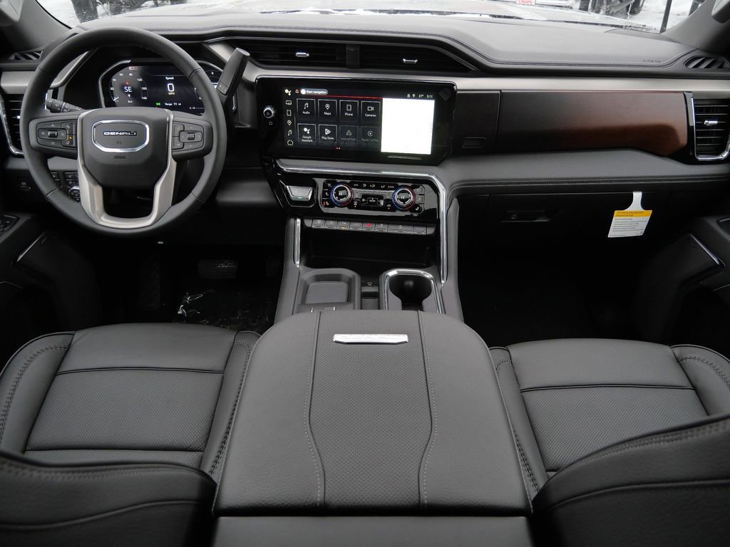 New 2026 GMC Sierra 3500 Denali w/ Denali Reserve Package image 7