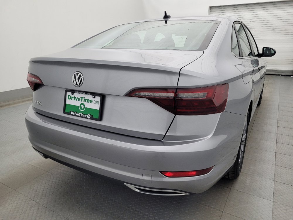 Used 2020 Volkswagen Jetta R-Line FWD image 9