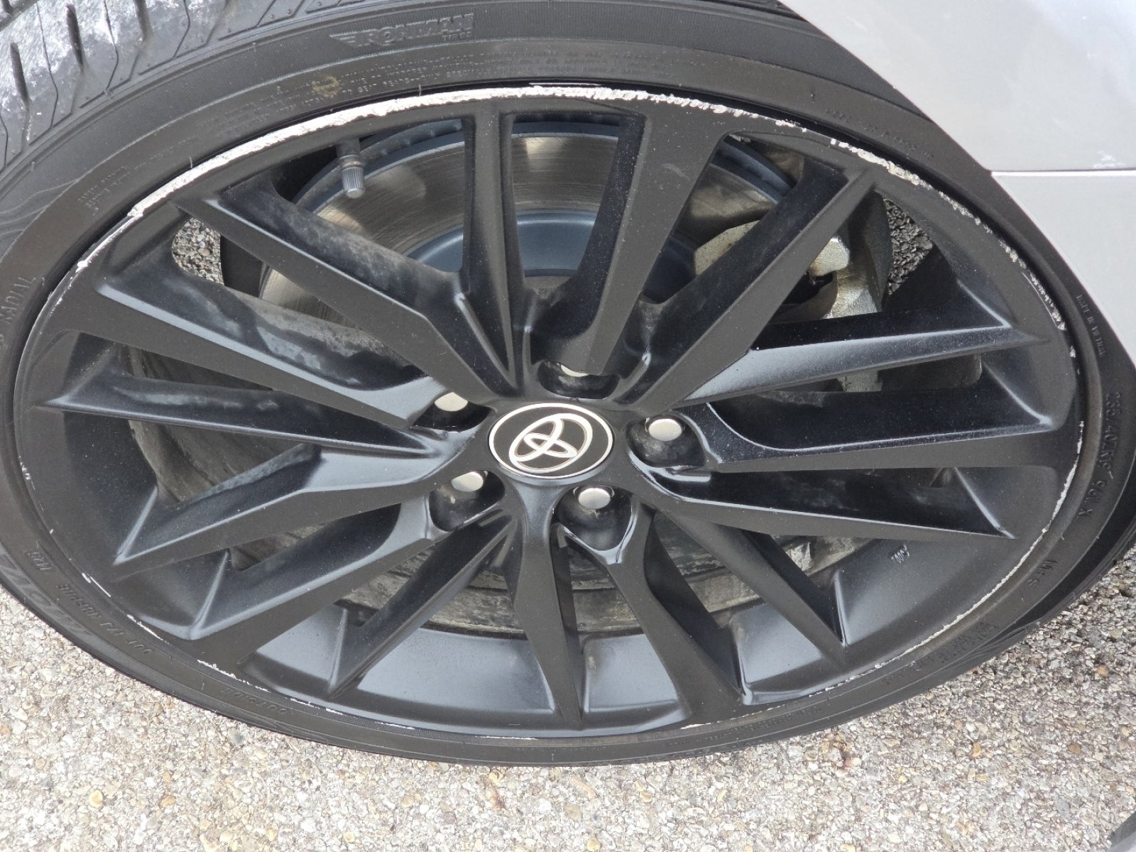 Used 2023 Toyota Camry XSE image 11