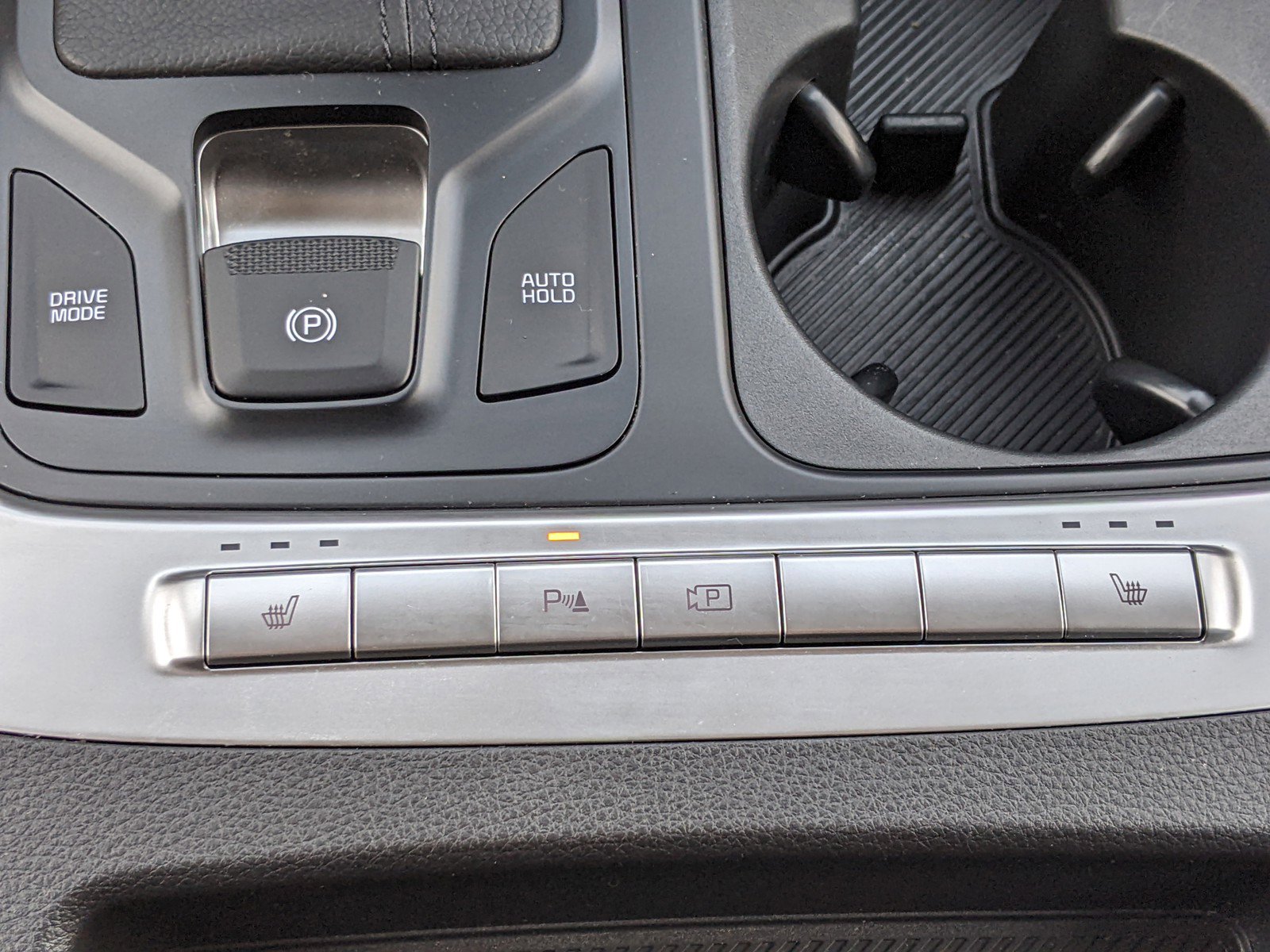 Used 2025 Kia Carnival image 25