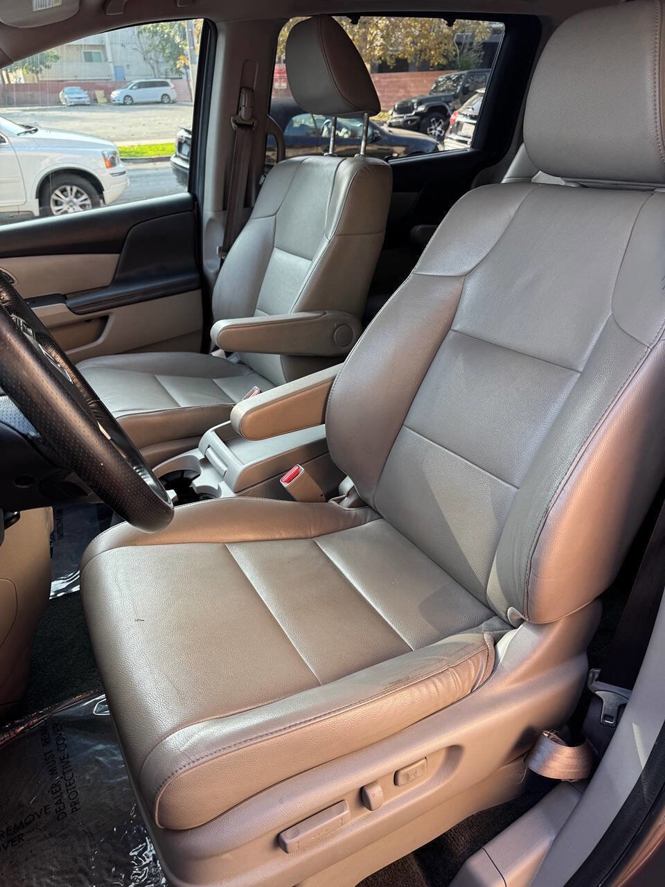 Used 2016 Honda Odyssey Touring image 10