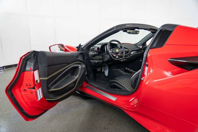 Used 2023 Ferrari F8 Tributo RWD image 14
